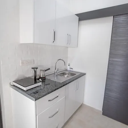 Escape 2 By Holidaykeys شقة